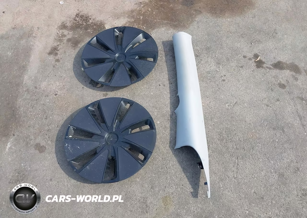 2024 Tesla Model 3 VIN:5YJ3E1EA0RF736683 - 12