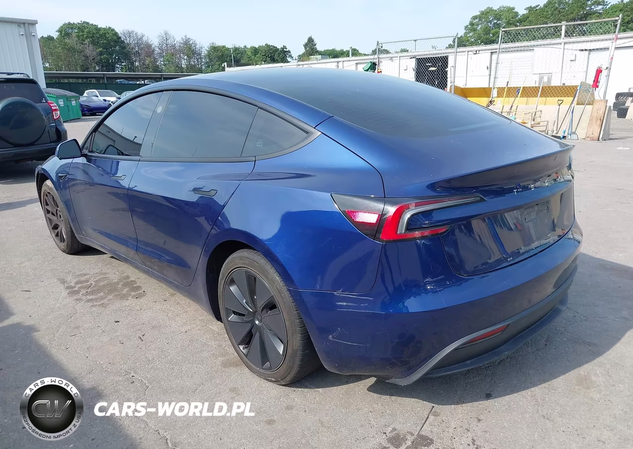 2024 Tesla Model 3 VIN:5YJ3E1EA0RF736683 - 3