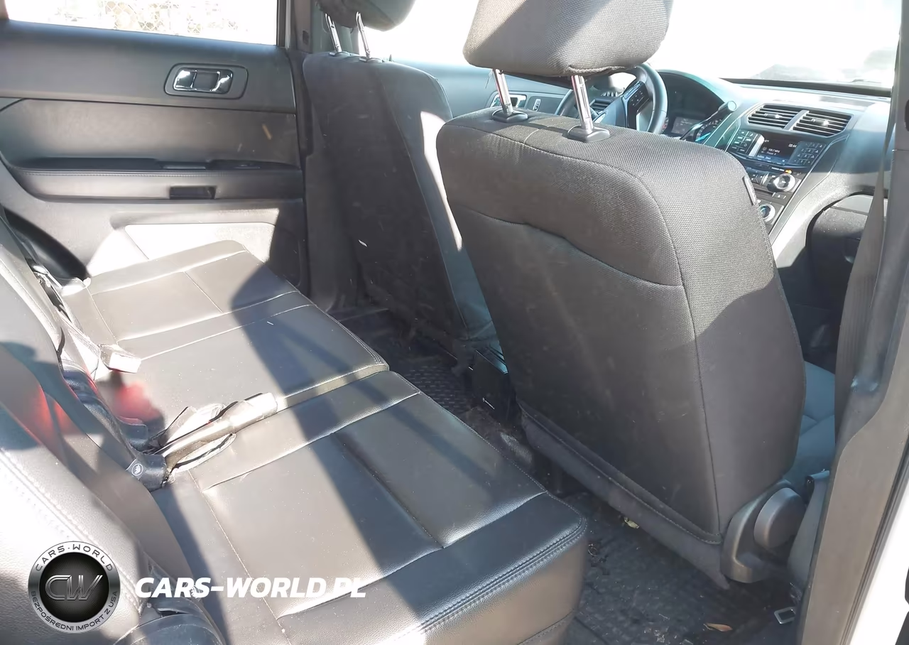 2016 Ford Utility Police Interceptor VIN:1FM5K8AR9GGC72703 - 8