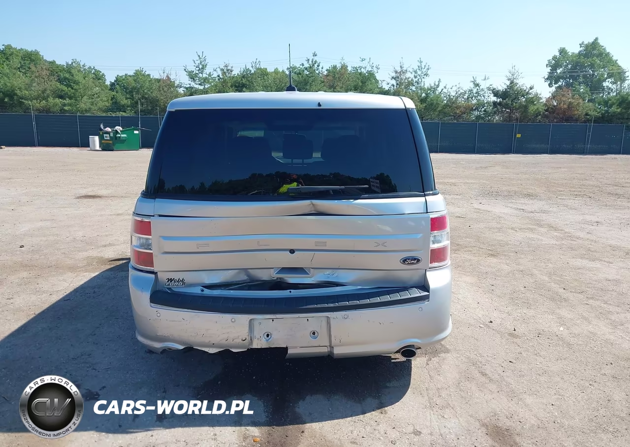 2019 Ford Flex Se VIN:2FMGK5B83KBA33371 - 16