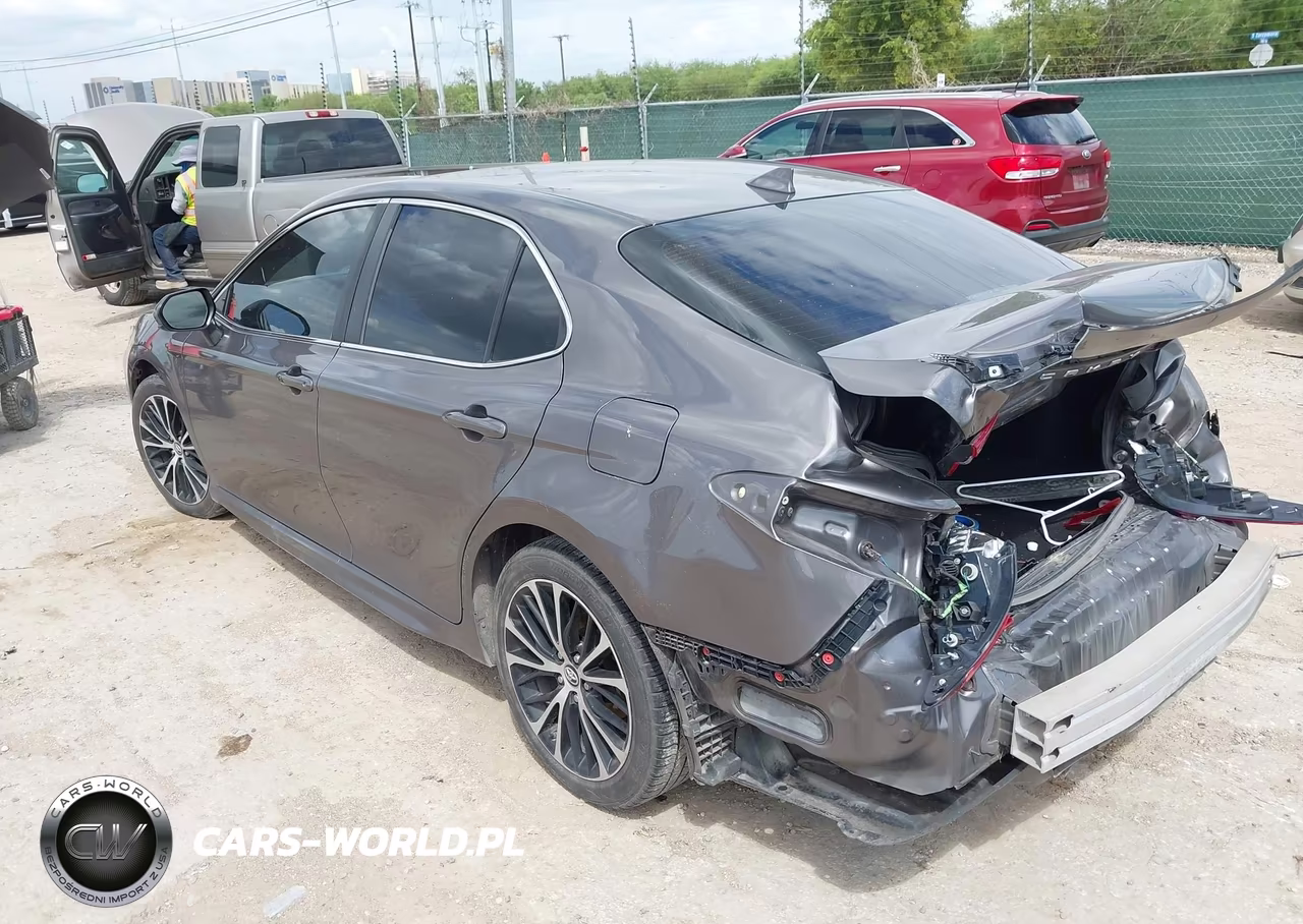 2019 Toyota Camry Se VIN:4T1B11HKXKU723122 - 3