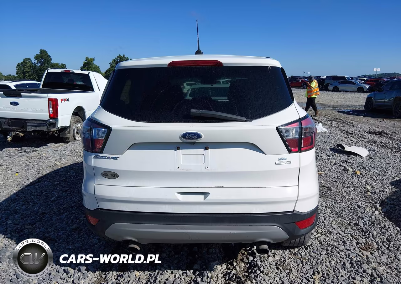 2017 Ford Escape Se VIN:1FMCU9GD3HUE68707 - 16