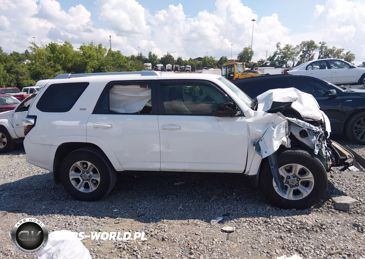 2015 Toyota 4Runner Sr5-Limited VIN:JTEZU5JR1F5086805 - 13