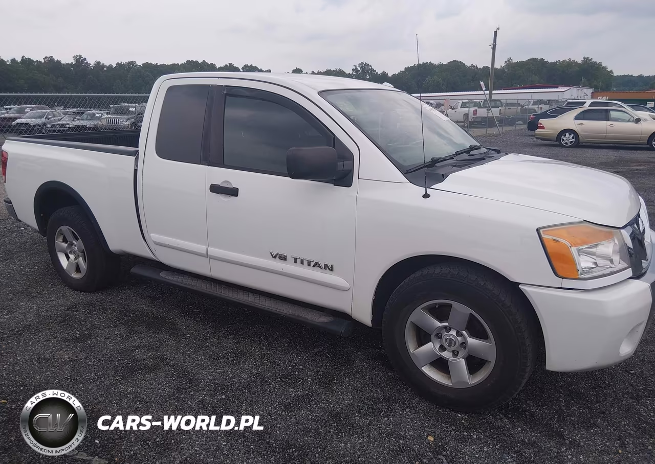 2015 Nissan Titan Sv