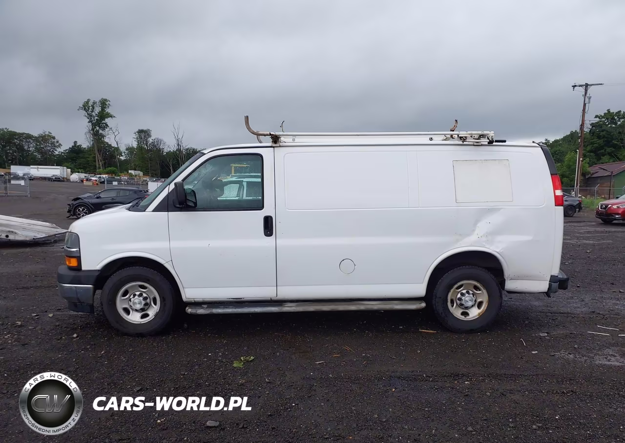 2018 Chevrolet Express 2500 Work Van VIN:1GCWGAFG8J1906232 - 14