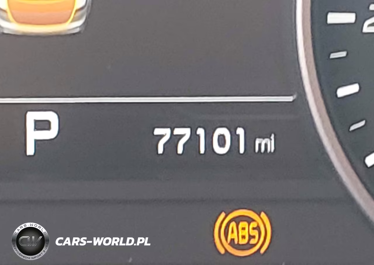 2019 Kia Stinger Premium VIN:KNAE25LA3K6050888 - 16
