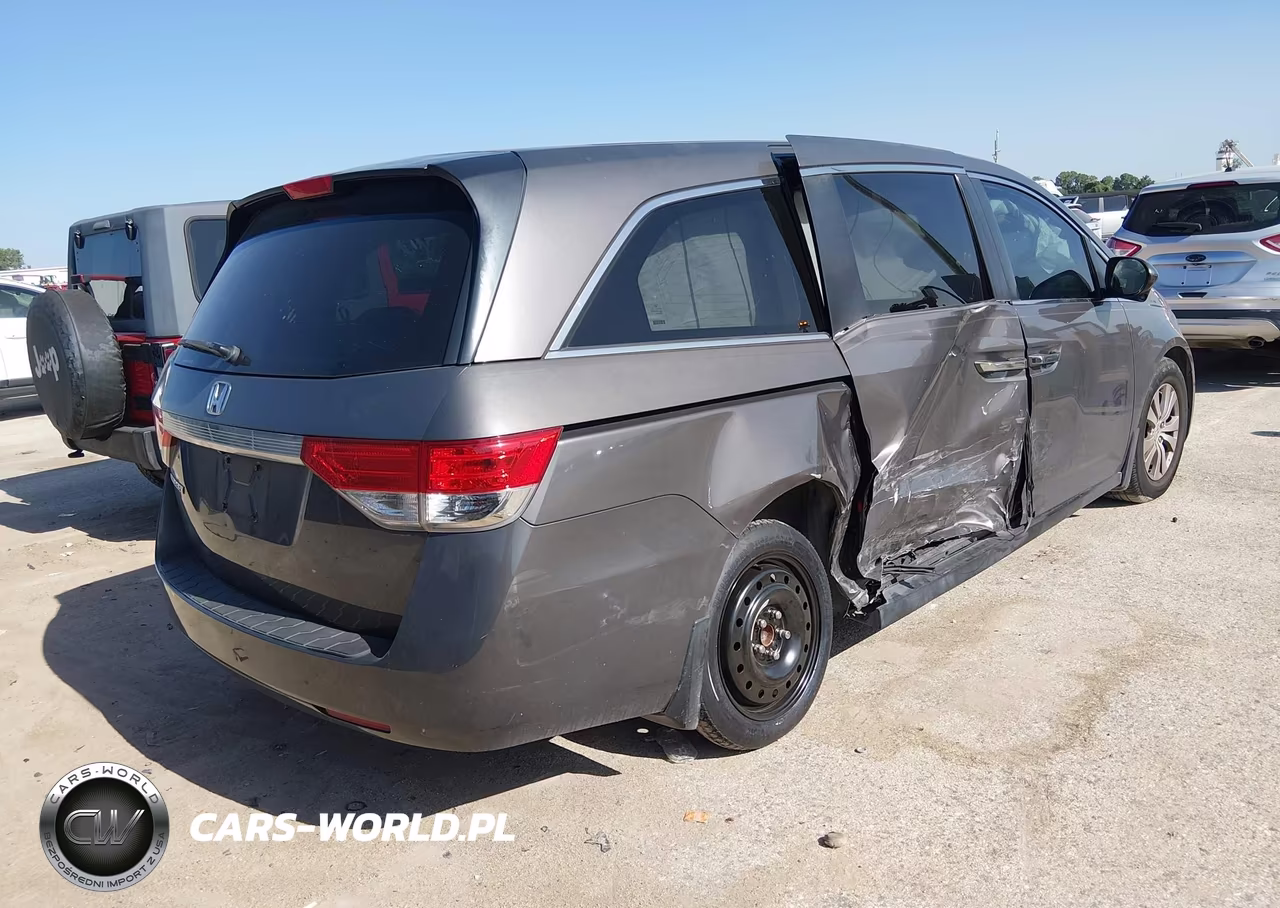 2015 Honda Odyssey Ex VIN:5FNRL5H48FB036449 - 4