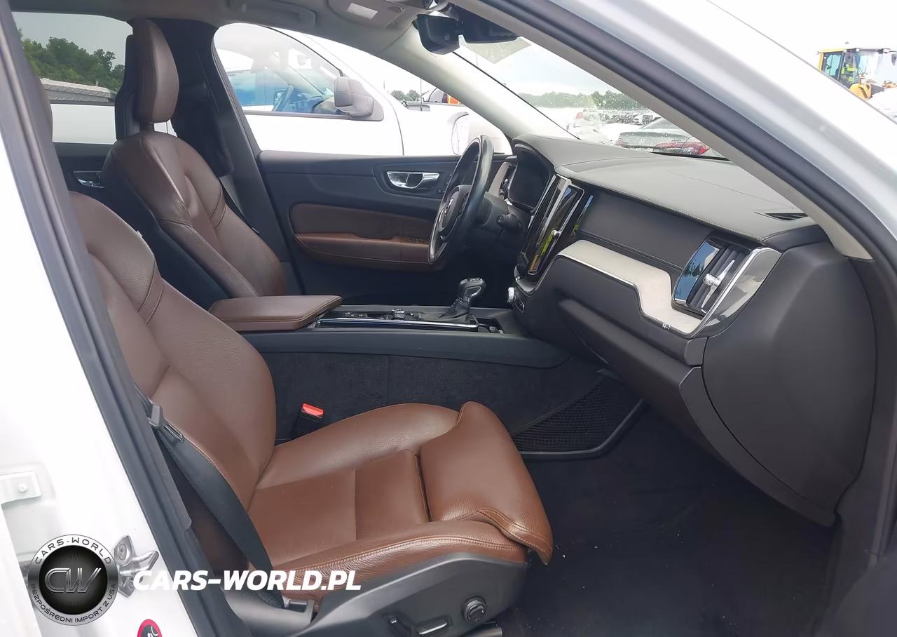 2018 Volvo Xc60 T5 Inscription VIN:YV4102RL0J1004586 - 5