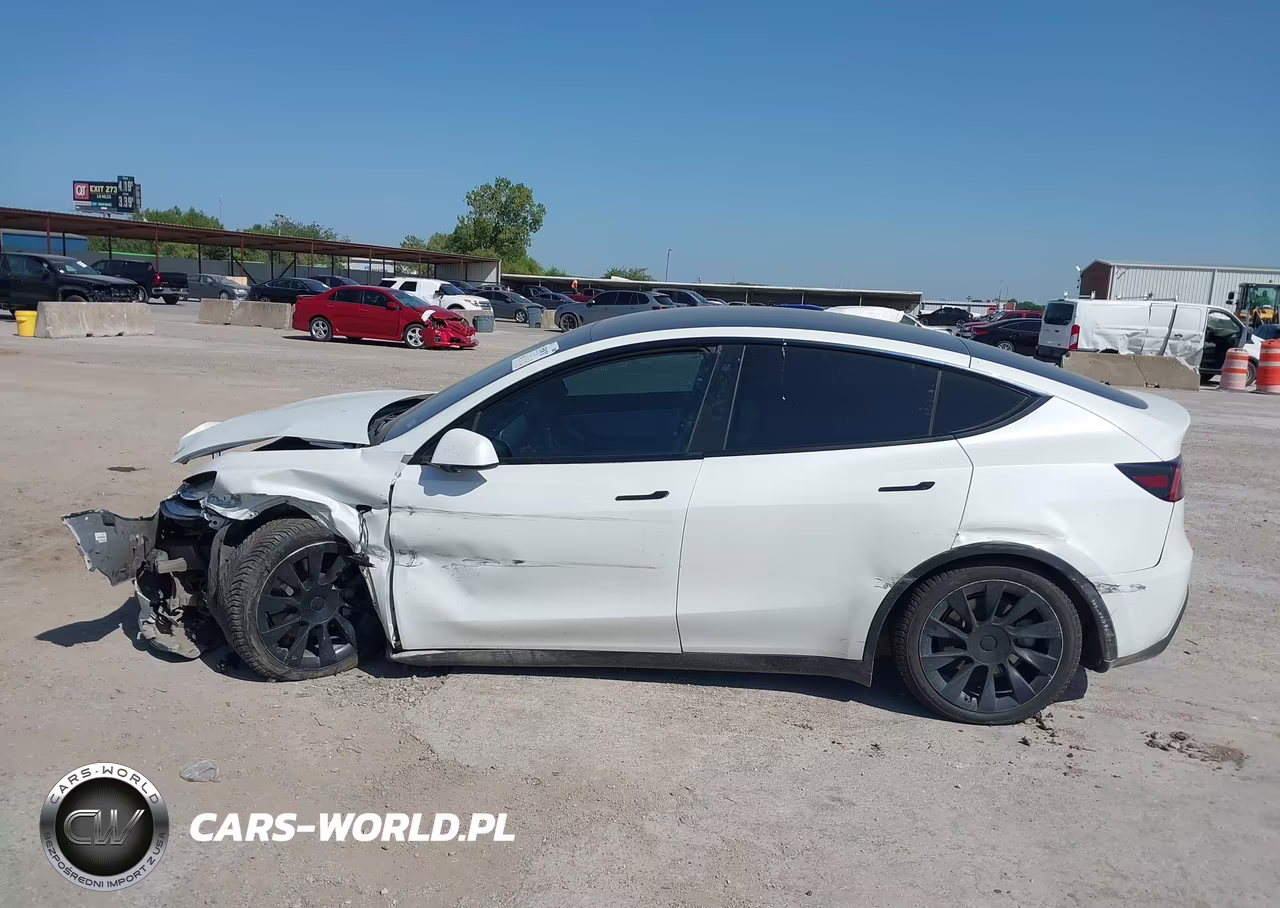 2021 Tesla Model Y Long Range Dual Motor All-Wheel Drive VIN:5YJYGDEE2MF257386 - 14