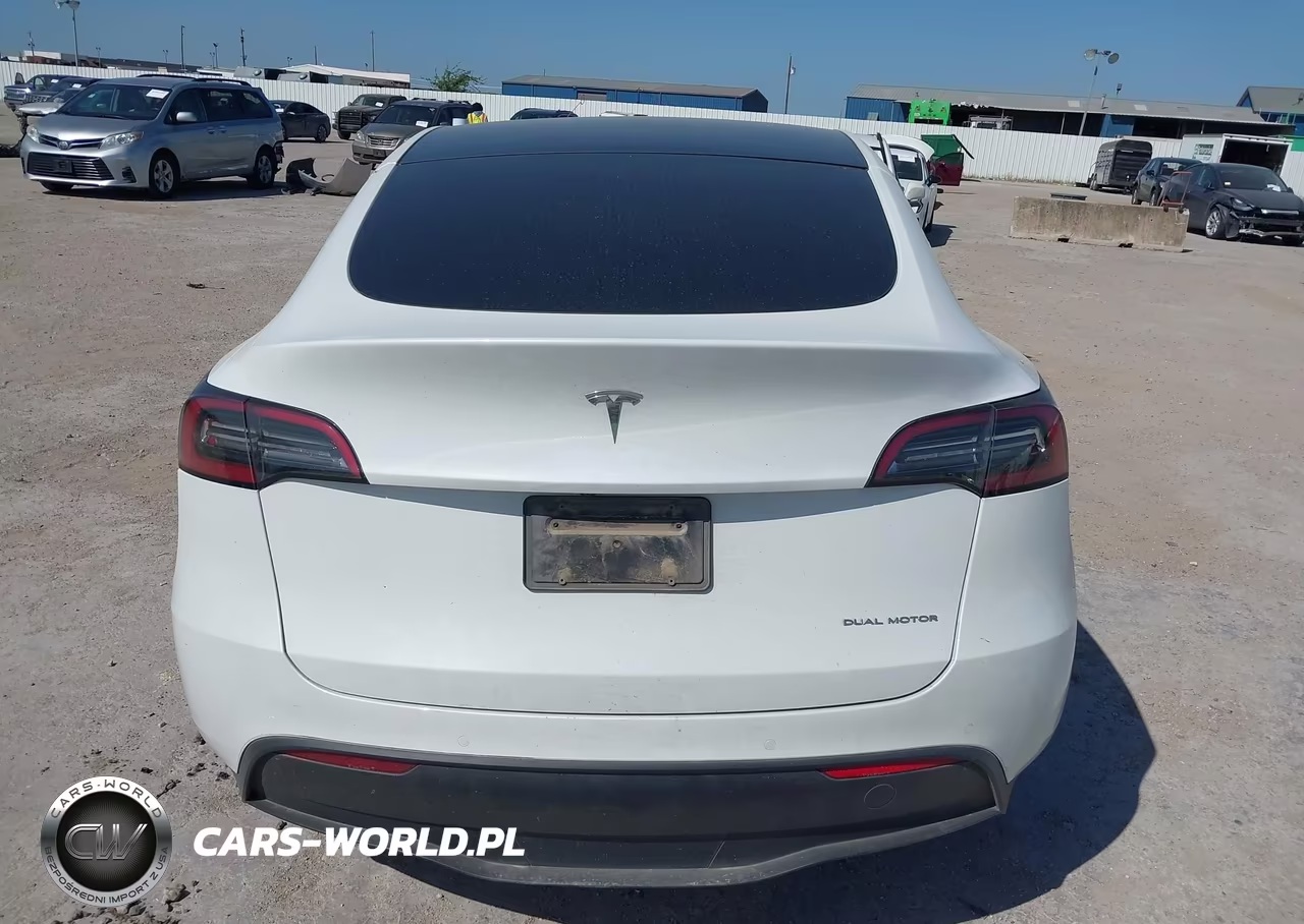 2021 Tesla Model Y Long Range Dual Motor All-Wheel Drive VIN:5YJYGDEE2MF257386 - 16