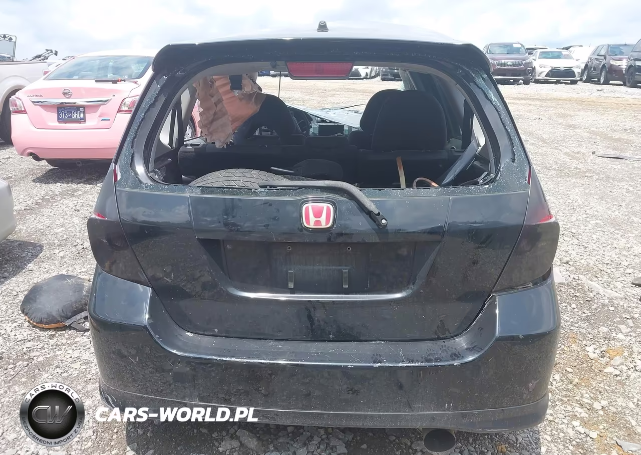 2007 Honda Fit Sport VIN:JHMGD37657S036181 - 16