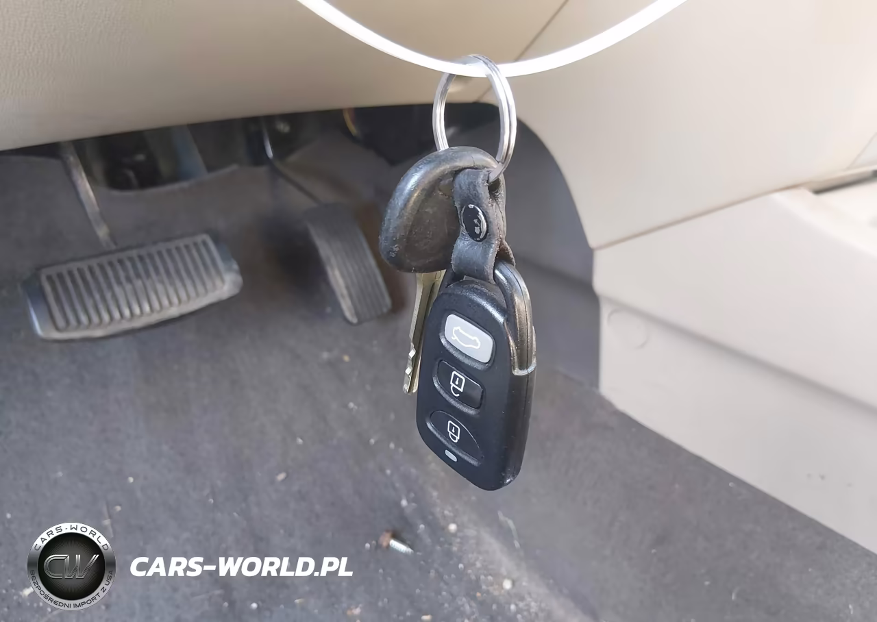 2008 Hyundai Elantra Gls-Se VIN:KMHDU46D28U565325 - 11