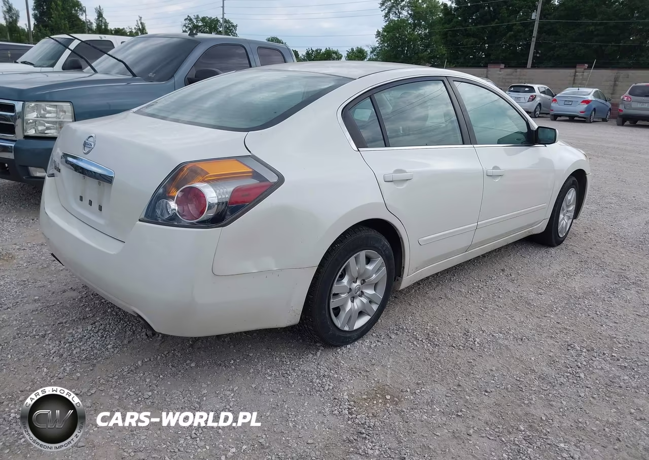 2012 Nissan Altima 2.5 VIN:1N4AL2AP9CN413129 - 4