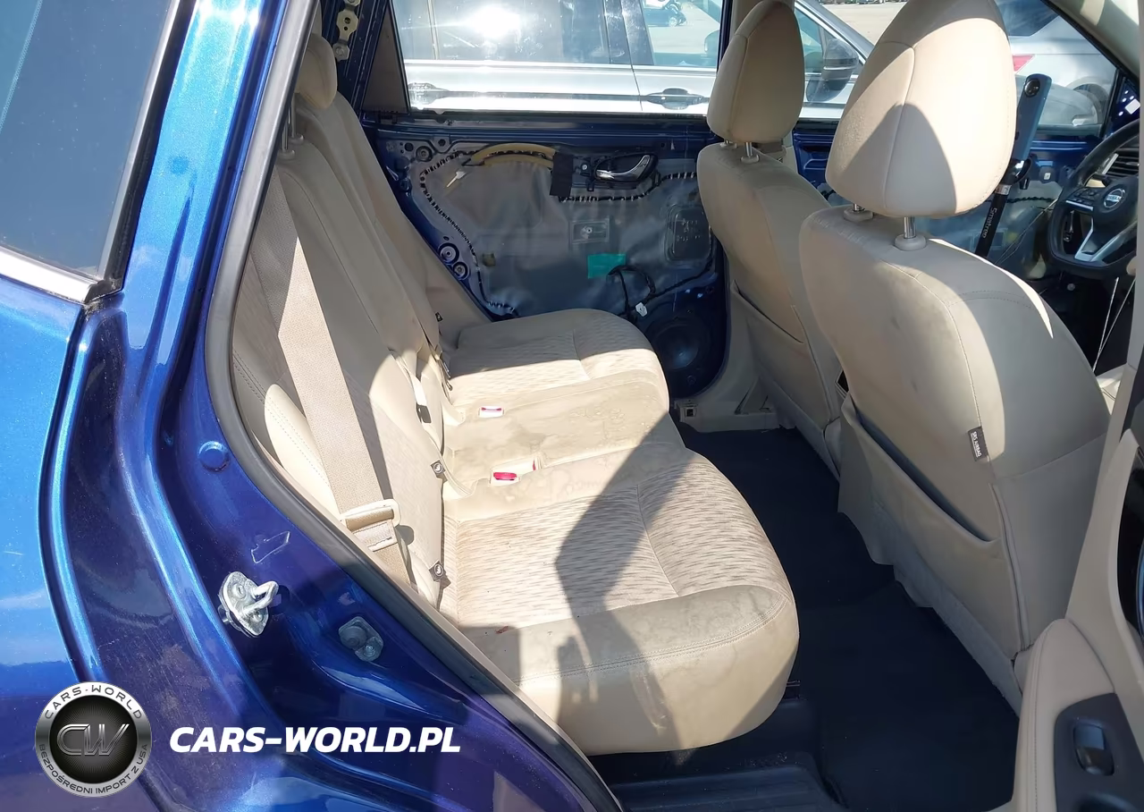 2017 Nissan Rogue S VIN:JN8AT2MV8HW000614 - 8