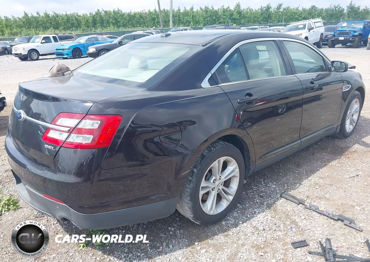 2014 Ford Taurus Sel VIN:1FAHP2E83EG170852 - 4