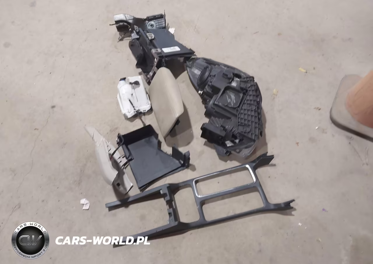 2019 Ford Escape Se VIN:1FMCU0GD0KUB93624 - 12