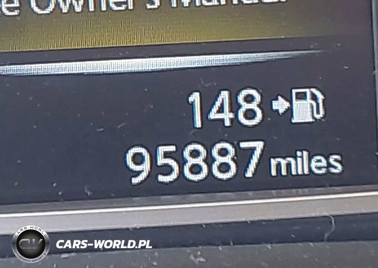 2018 Nissan Sentra Sr VIN:3N1AB7AP5JY282956 - 16