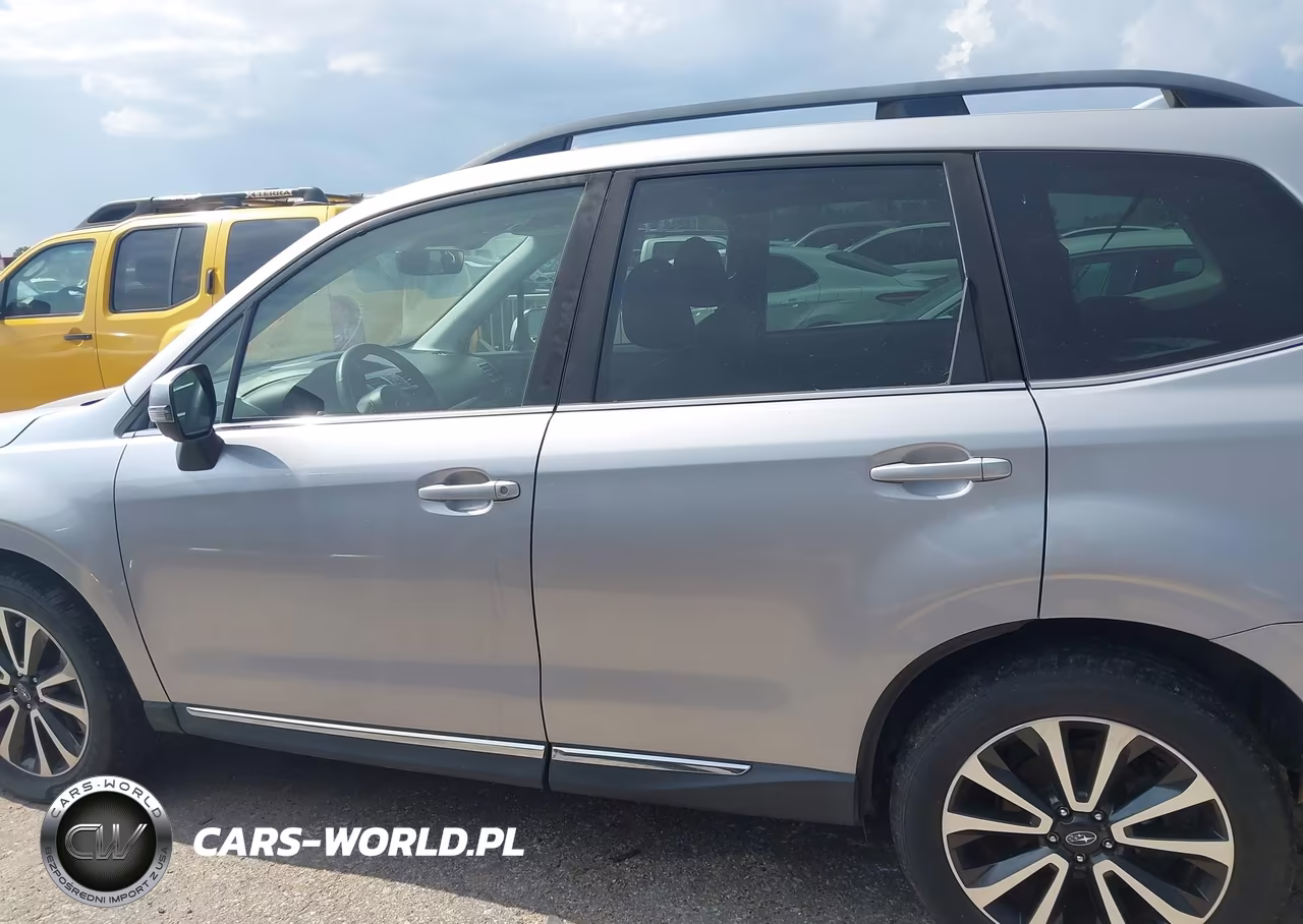 2018 Subaru Forester 2.0Xt Touring VIN:JF2SJGWCXJH421969 - 14