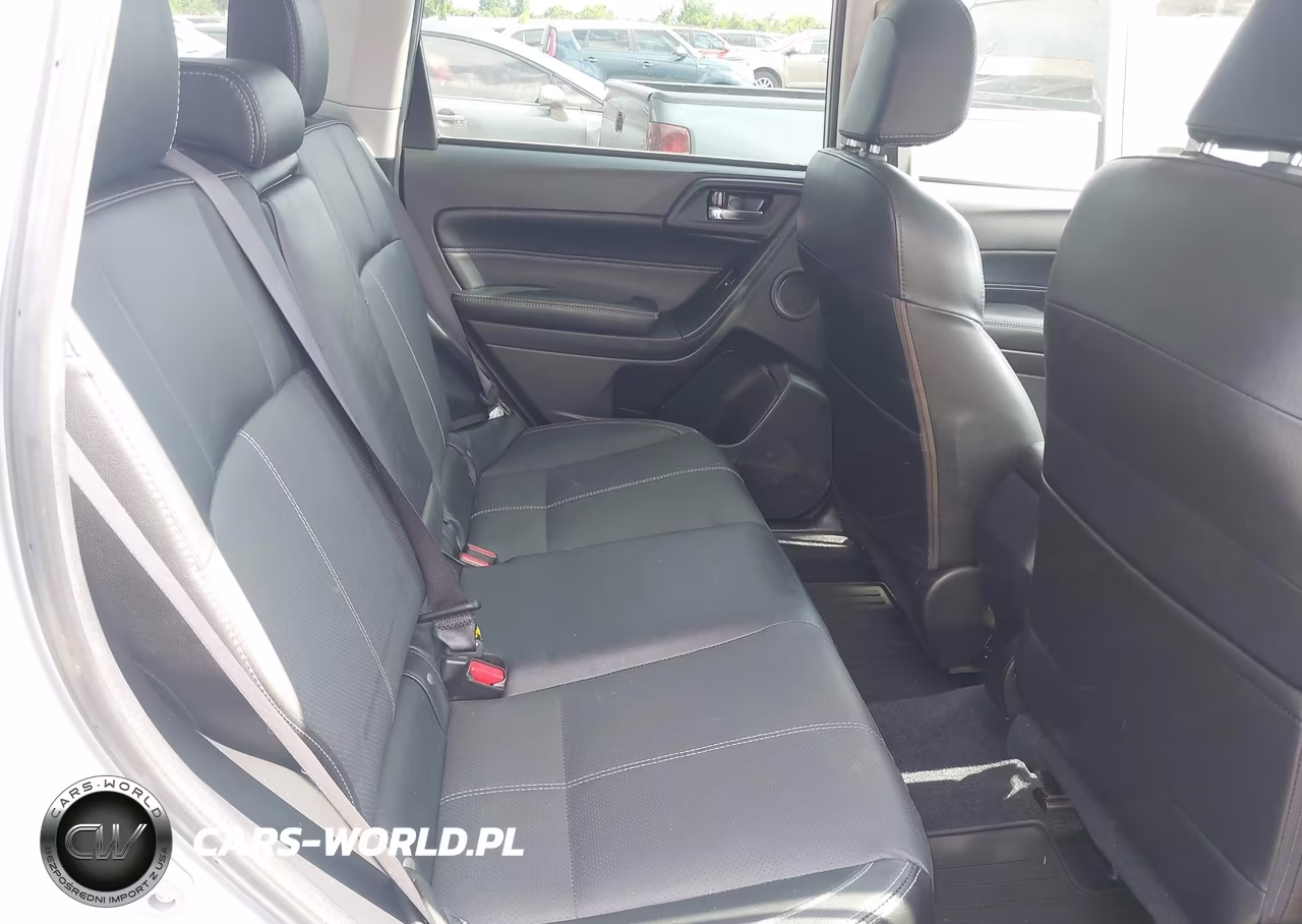 2018 Subaru Forester 2.0Xt Touring VIN:JF2SJGWCXJH421969 - 8