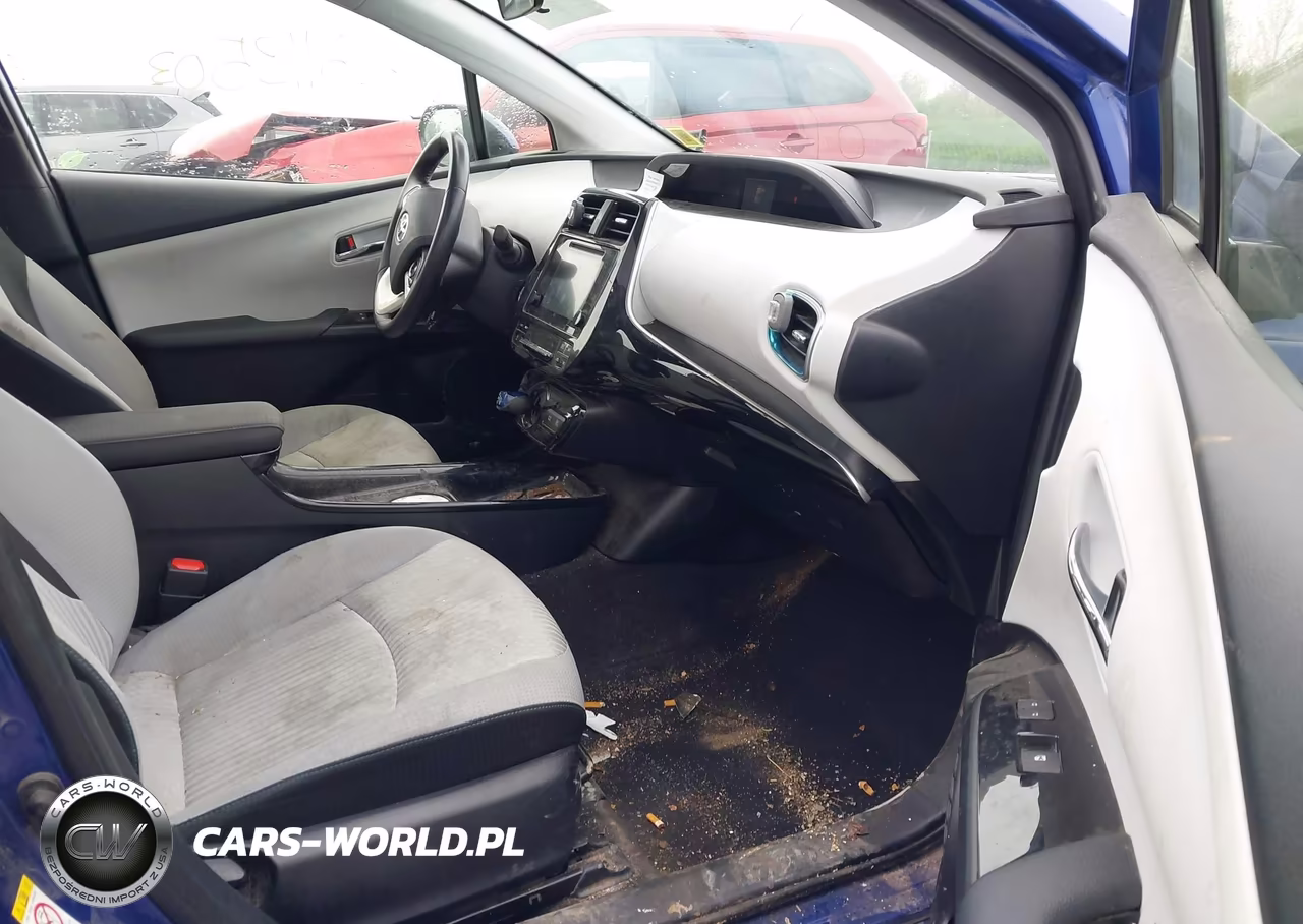 2016 Toyota Prius Three VIN:JTDKARFUXG3506769 - 5