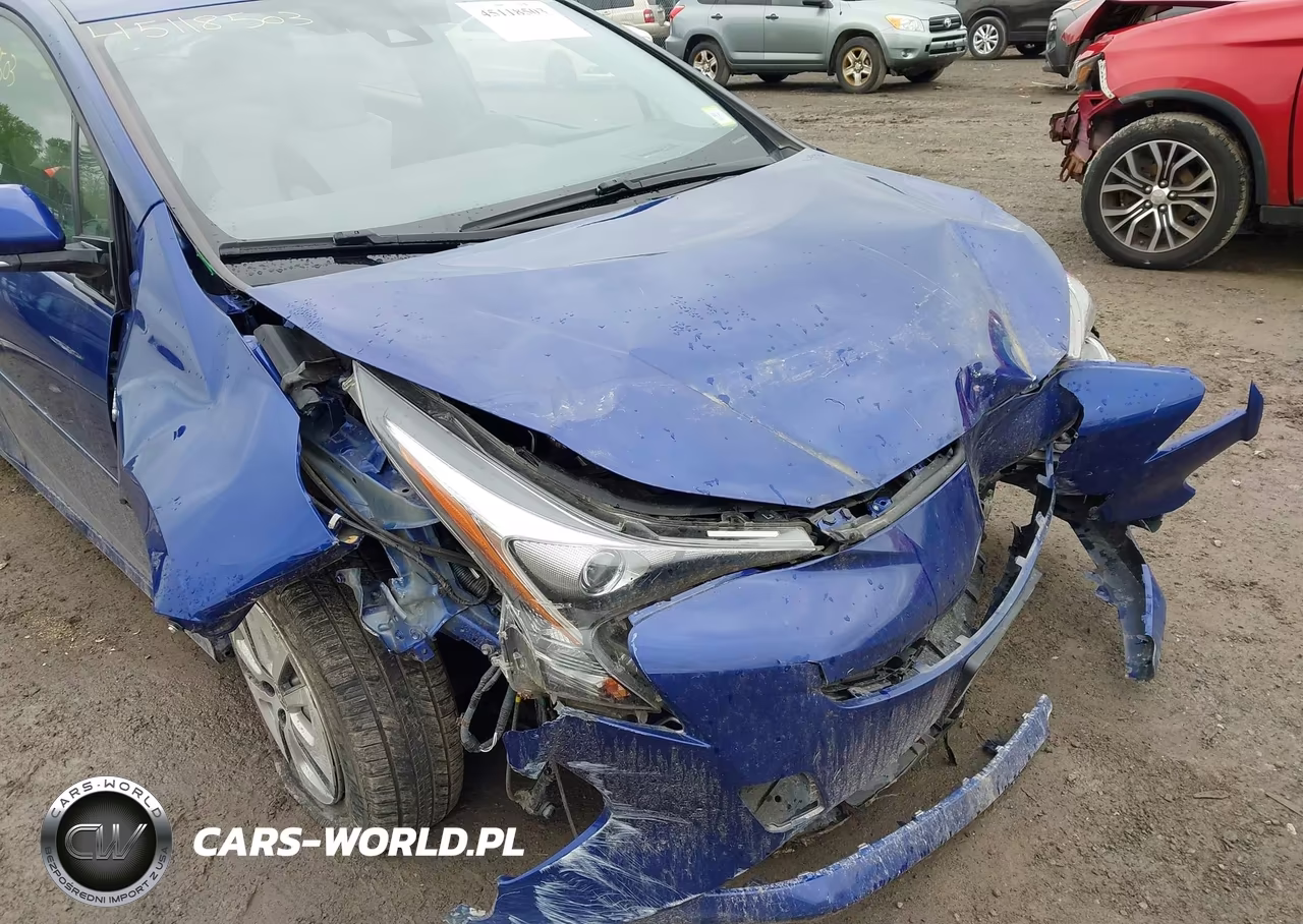 2016 Toyota Prius Three VIN:JTDKARFUXG3506769 - 6