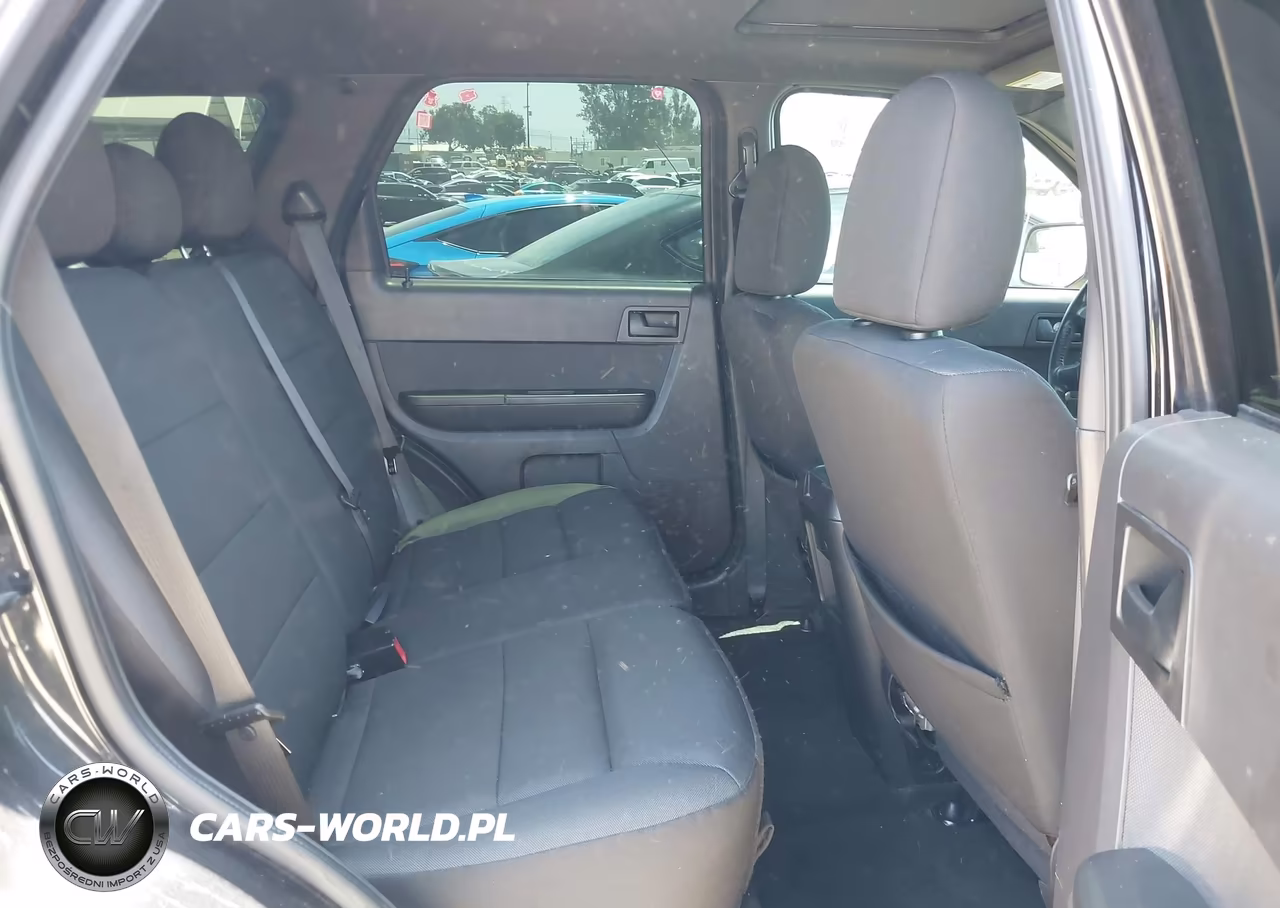 2010 Ford Escape Xlt VIN:1FMCU0D74AKD48278 - 8