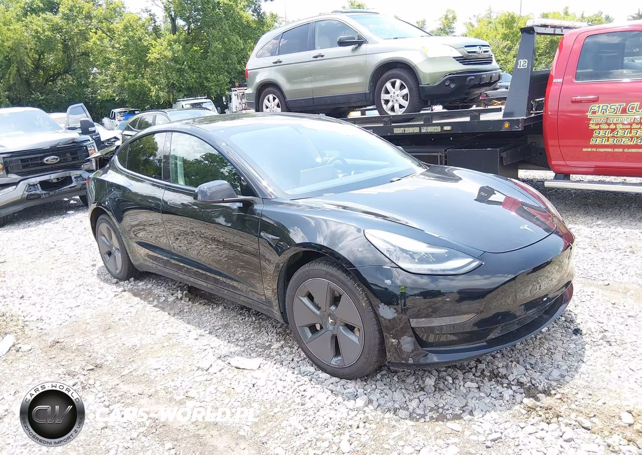 2021 Tesla Model 3 Standard Range Plus Rear-Wheel Drive – zdjęcie 1 z 19
