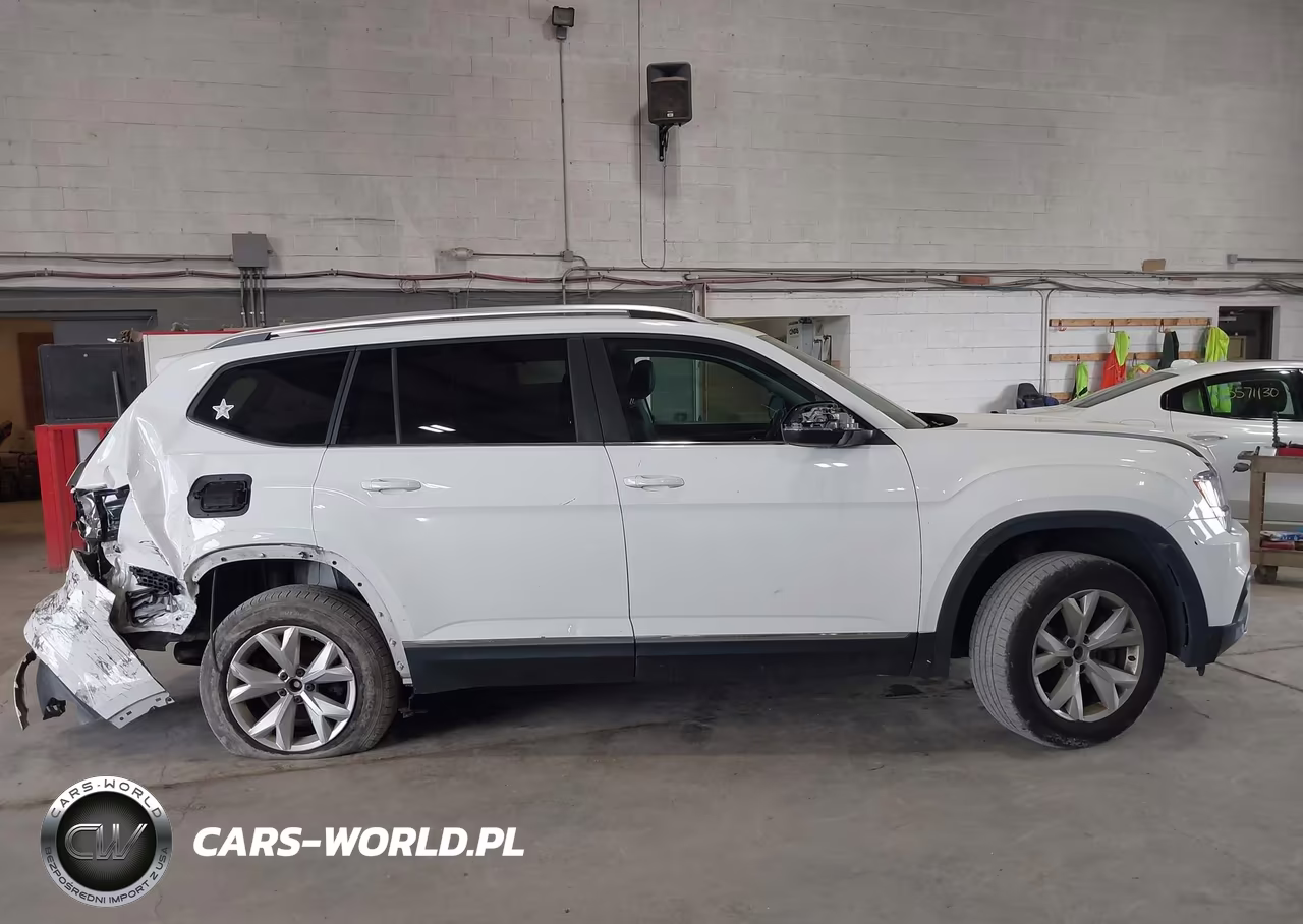 2018 Volkswagen Atlas 3.6L V6 Sel VIN:1V2MR2CA7JC540872 - 13