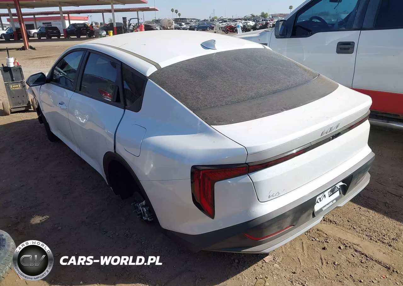 2026 Kia K4 Lx VIN:3KPFT4DE0TE315097 - 3