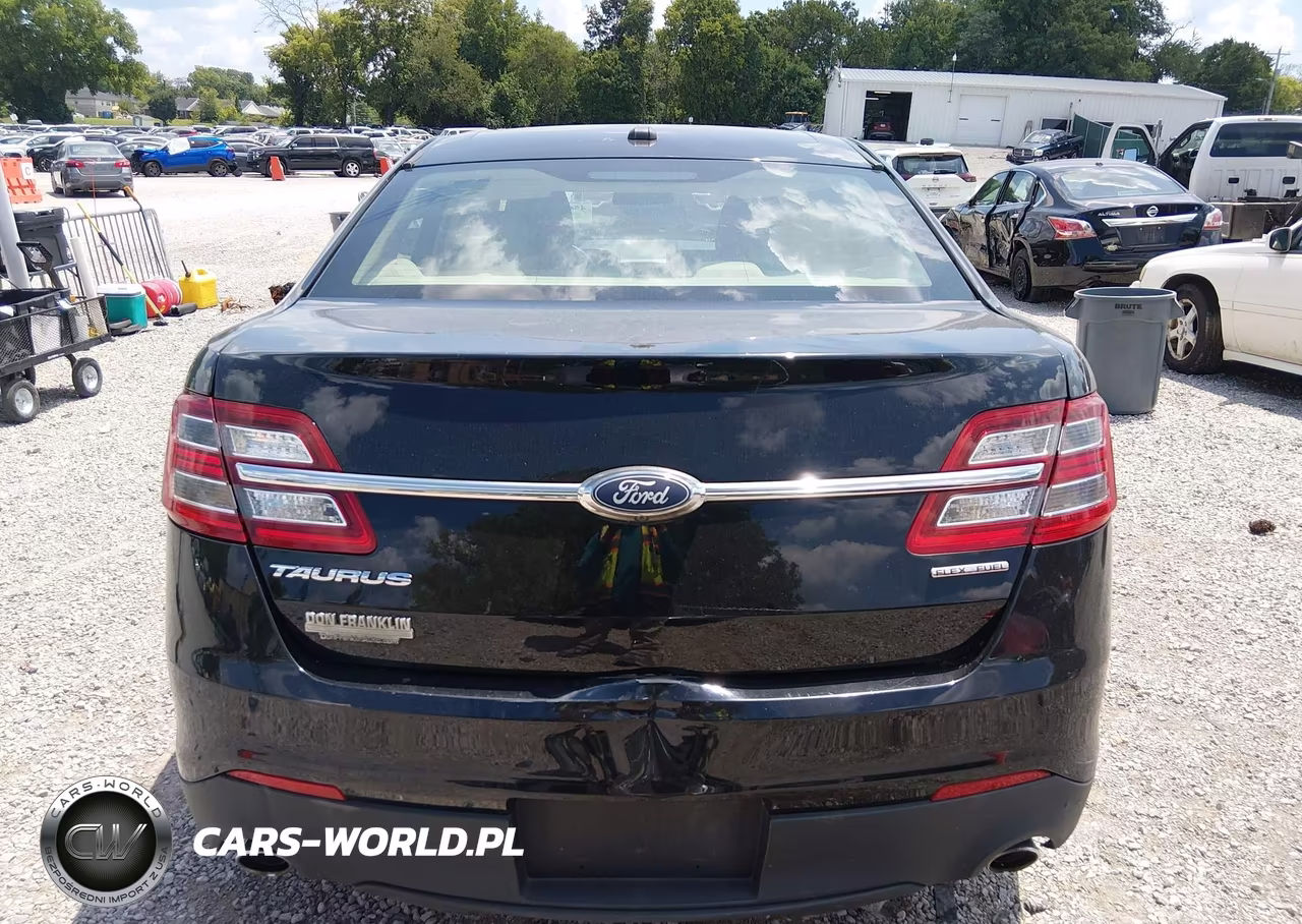 2017 Ford Taurus Se VIN:1FAHP2D81HG108212 - 15