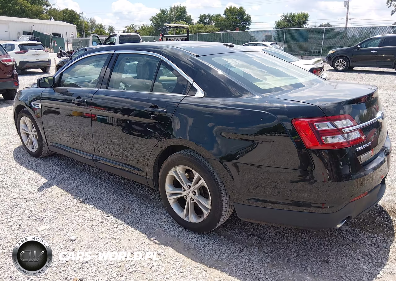 2017 Ford Taurus Se VIN:1FAHP2D81HG108212 - 3