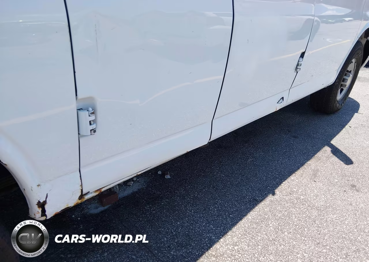 2013 Chevrolet Express 3500 Work Van VIN:1GCZGTBGXD1165956 - 17