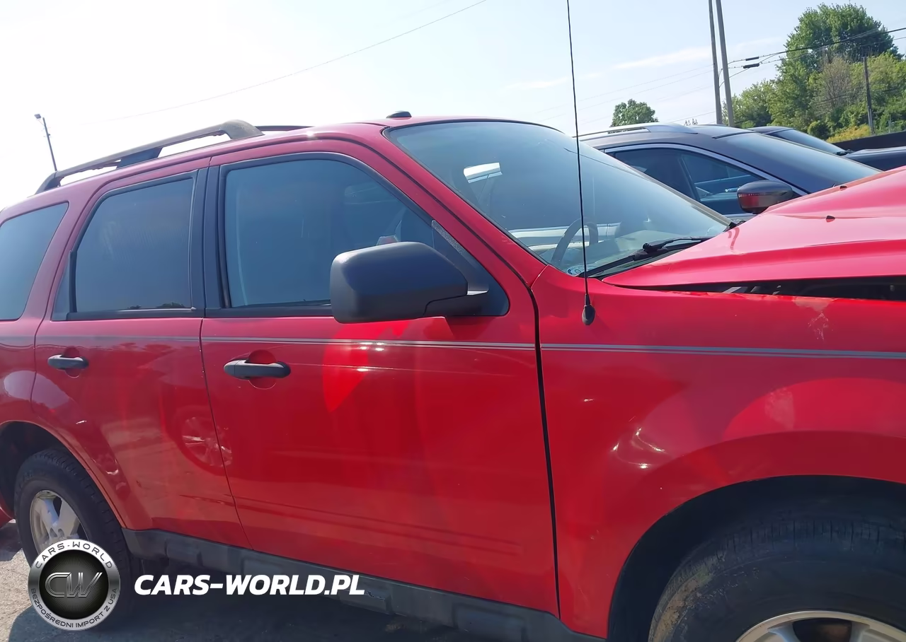 2009 Ford Escape Xlt VIN:1FMCU93G49KA57698 - 13