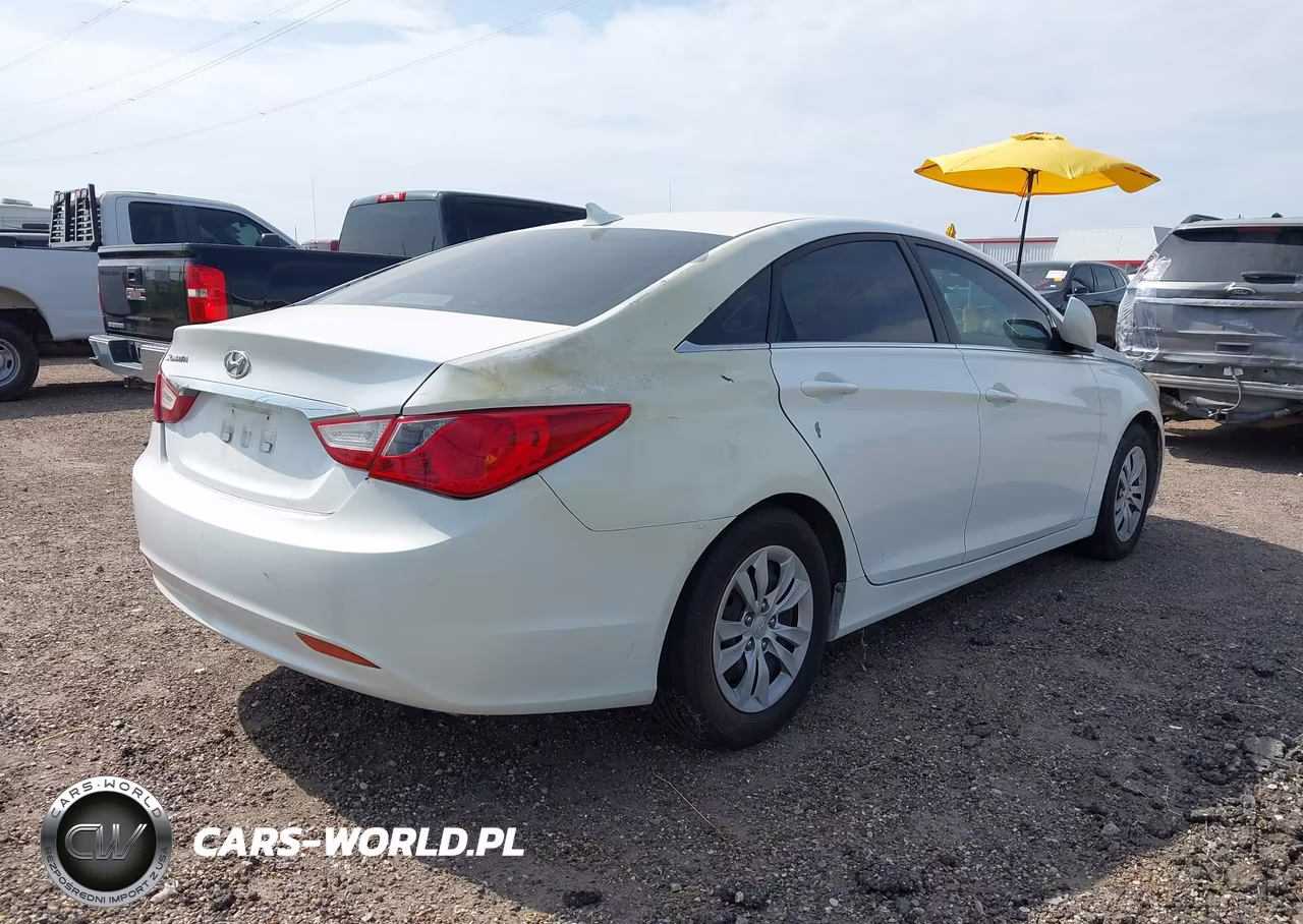 2011 Hyundai Sonata Gls VIN:5NPEB4ACXBH211681 - 4