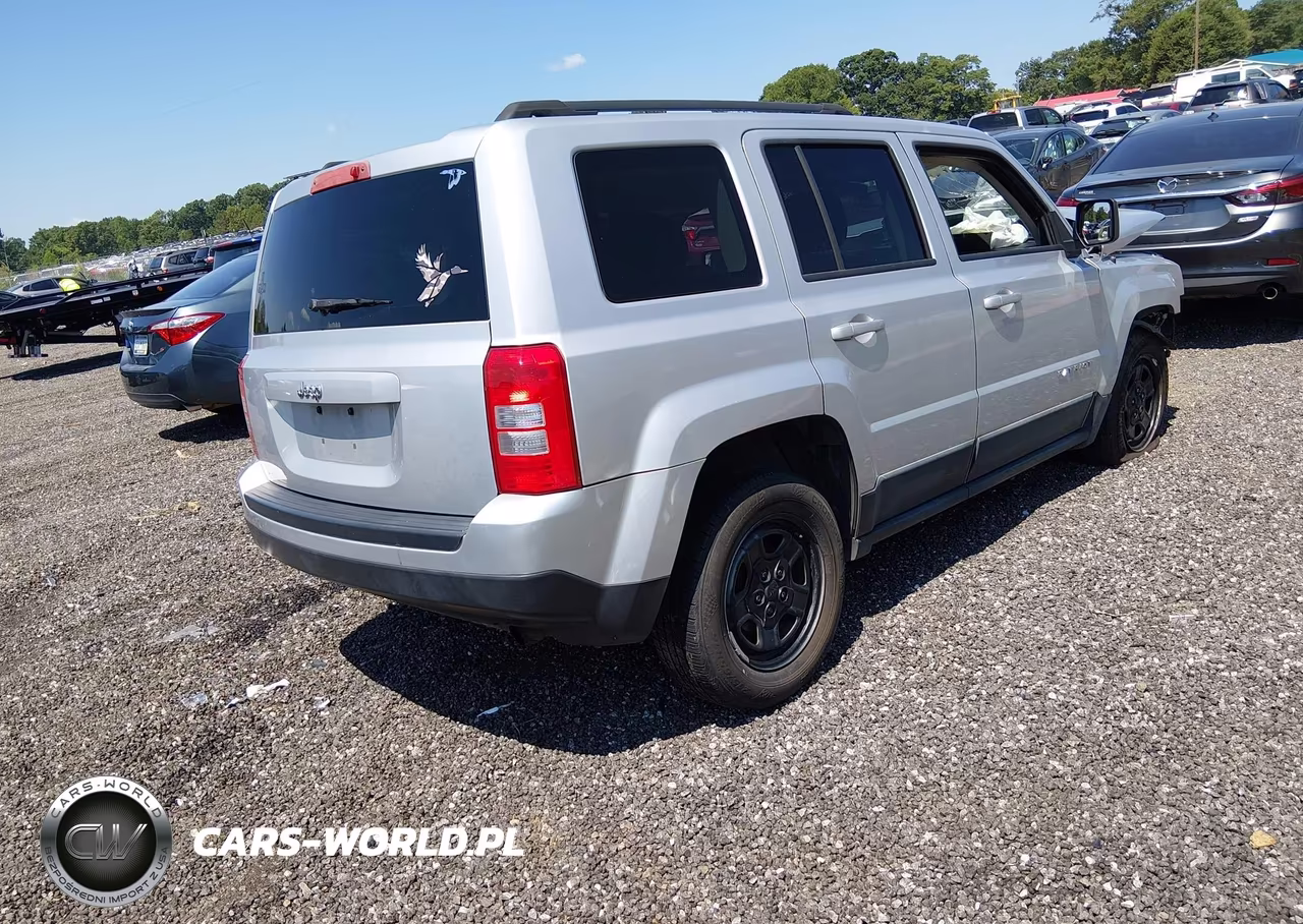 2011 Jeep Patriot Sport VIN:1J4NT1GB2BD249044 - 4