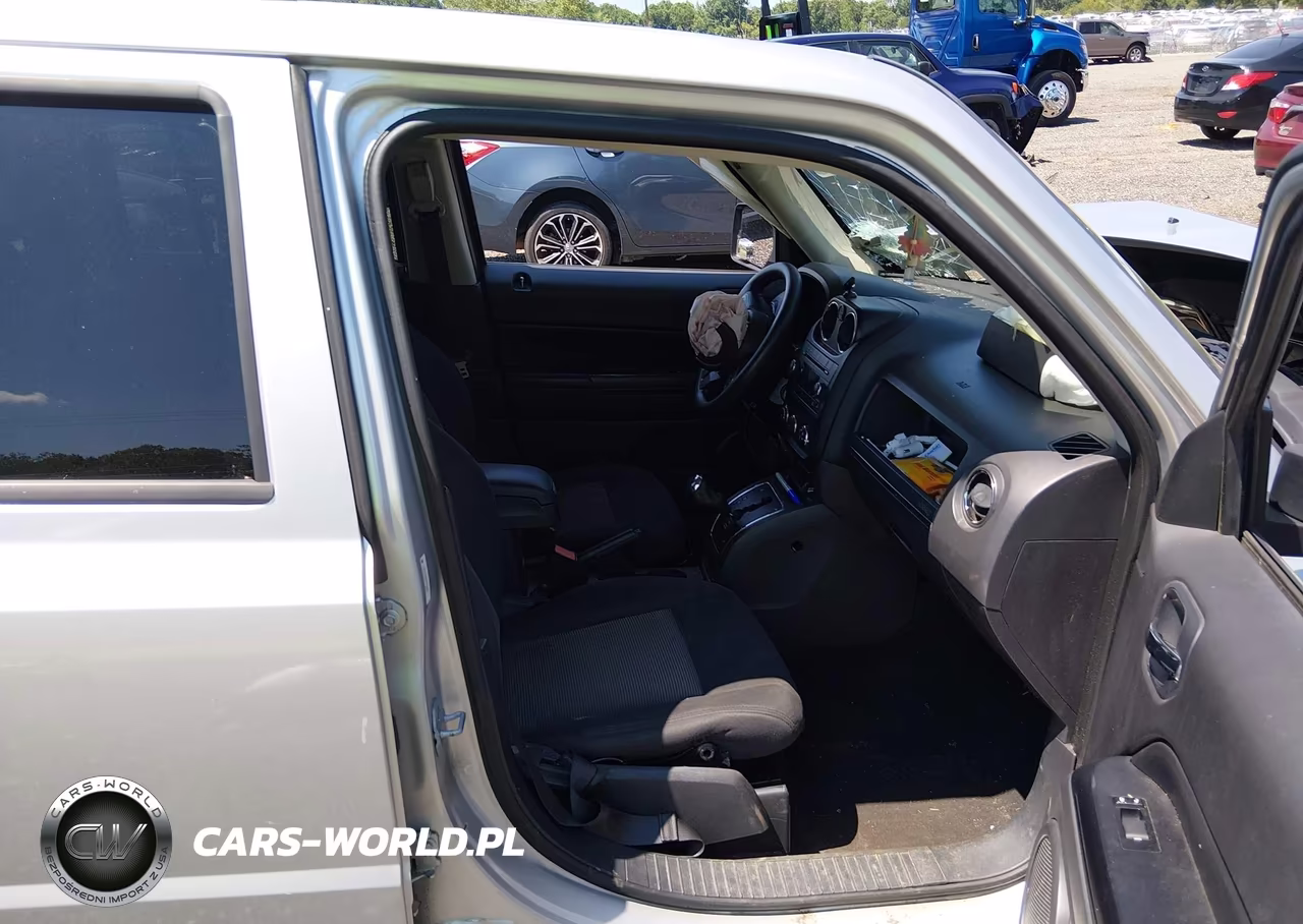 2011 Jeep Patriot Sport VIN:1J4NT1GB2BD249044 - 5