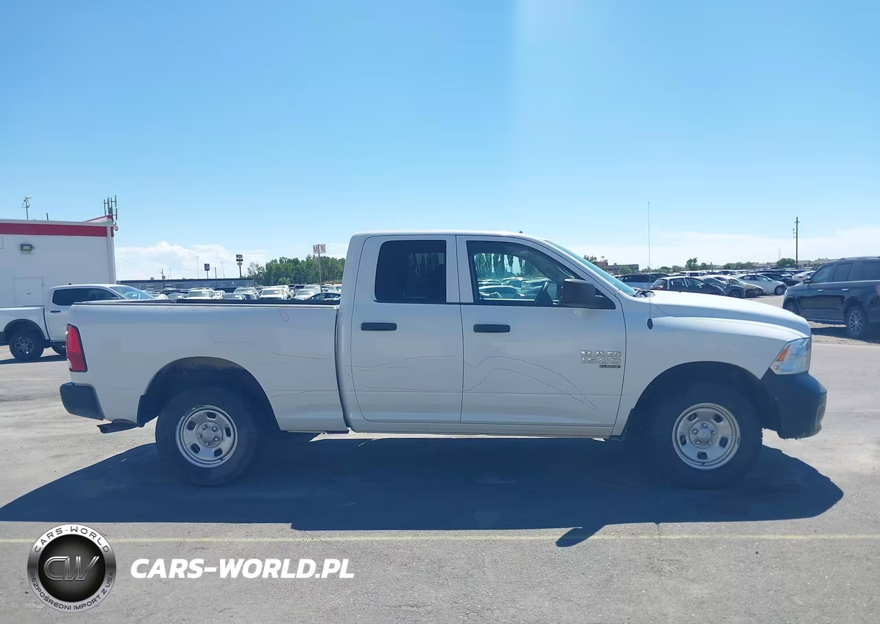 2020 Ram 1500 Classic VIN:1C6RR7FG8LS156572 - 13