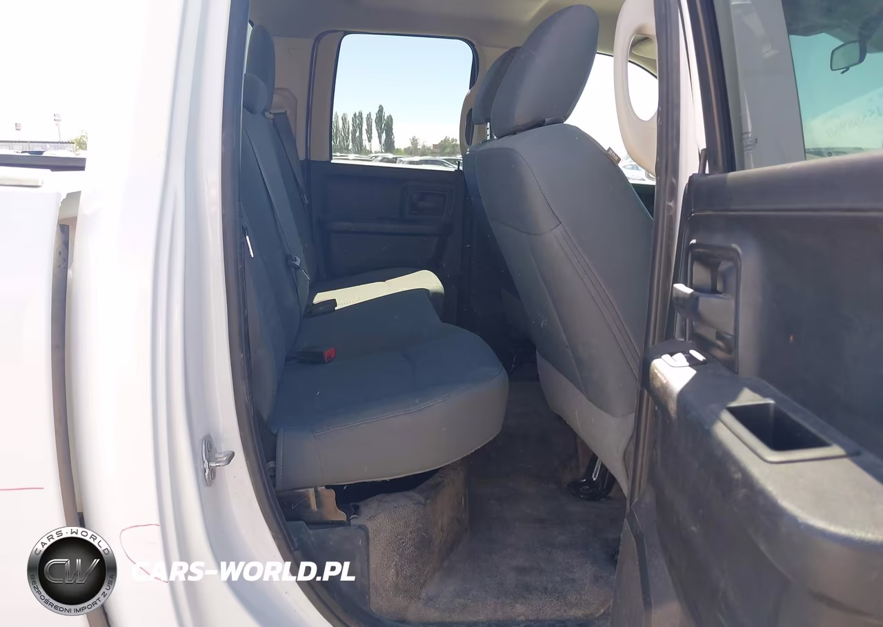 2020 Ram 1500 Classic VIN:1C6RR7FG8LS156572 - 8