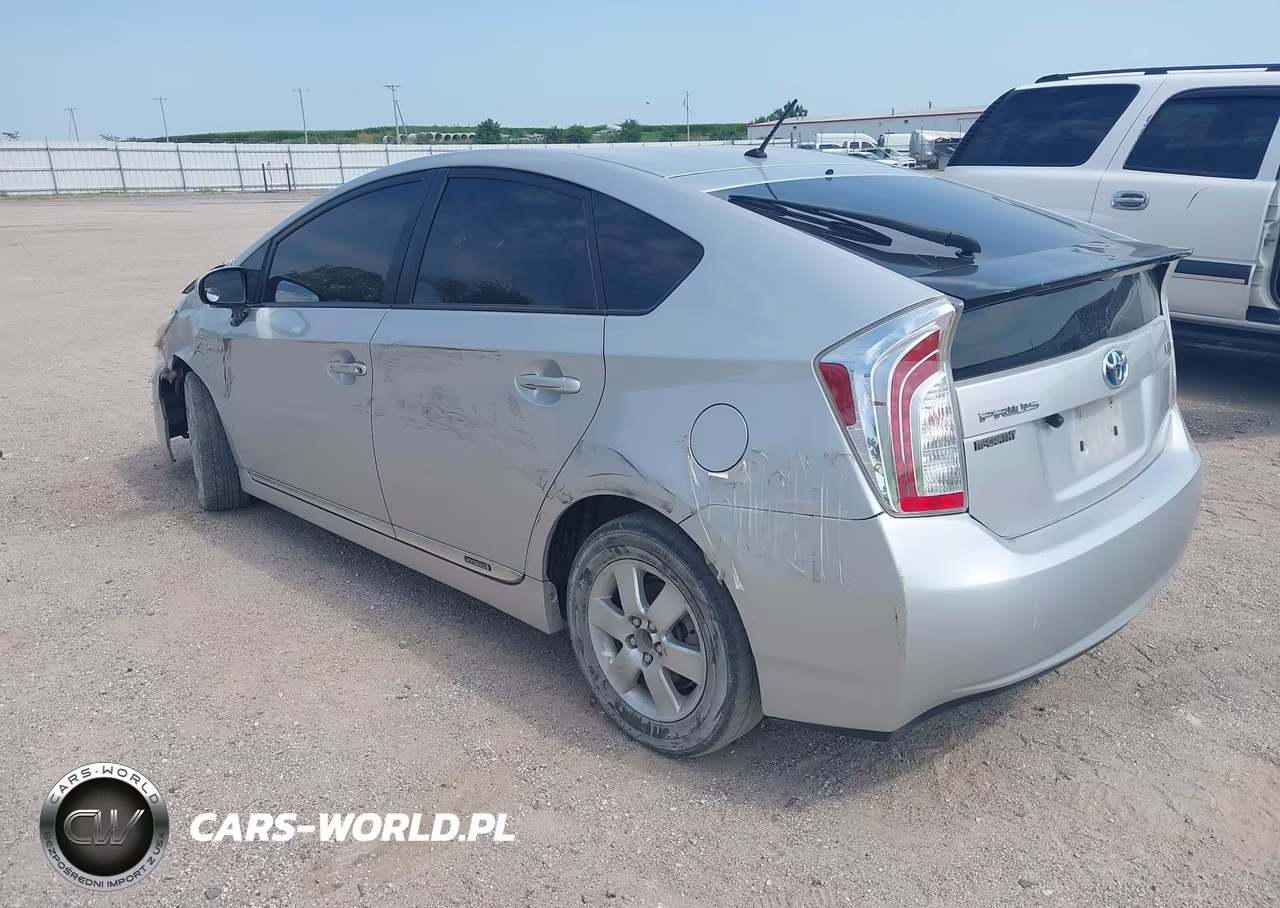 2014 Toyota Prius Two VIN:JTDKN3DU2E0376277 - 3
