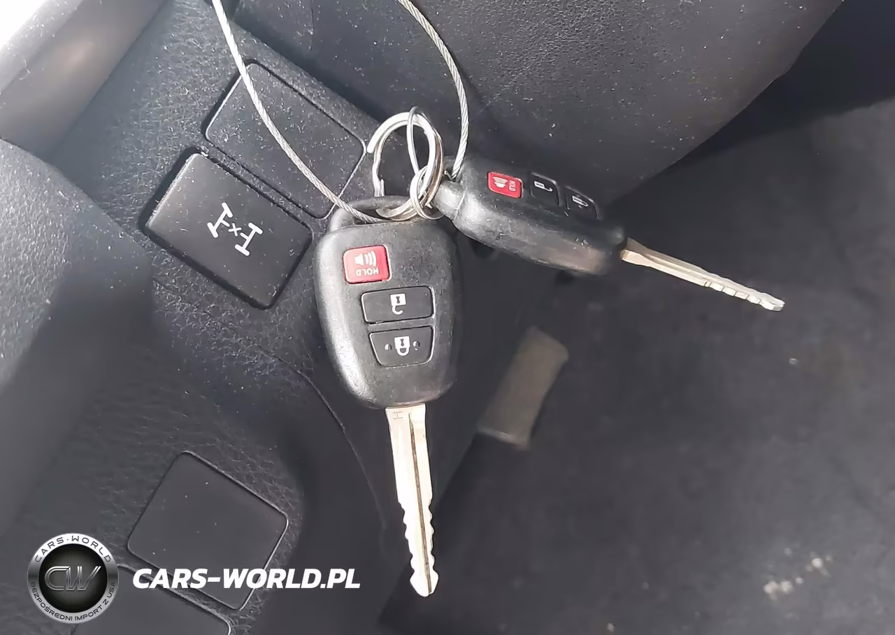 2016 Toyota Rav4 Le VIN:JTMBFREV9GJ086042 - 11