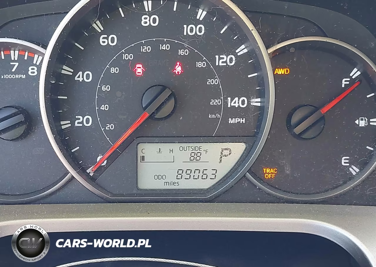 2016 Toyota Rav4 Le VIN:JTMBFREV9GJ086042 - 15