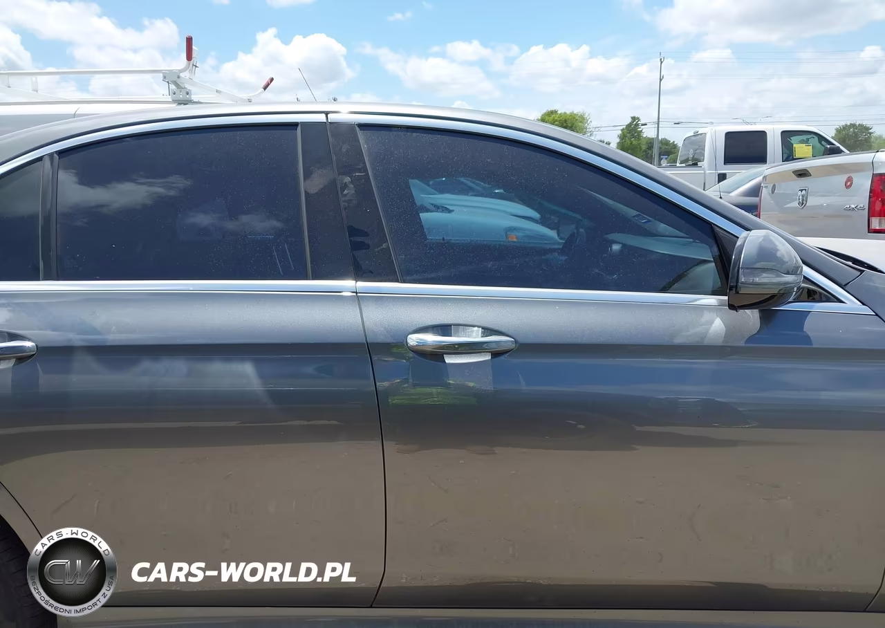 2017 Mercedes-Benz E 300 4Matic VIN:WDDZF4KB1HA074163 - 13