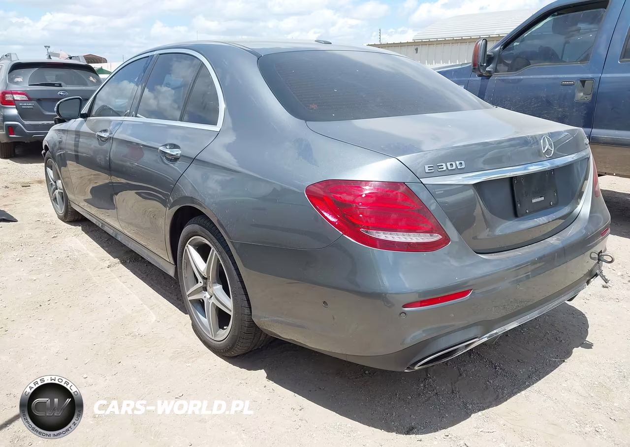 2017 Mercedes-Benz E 300 4Matic VIN:WDDZF4KB1HA074163 - 3