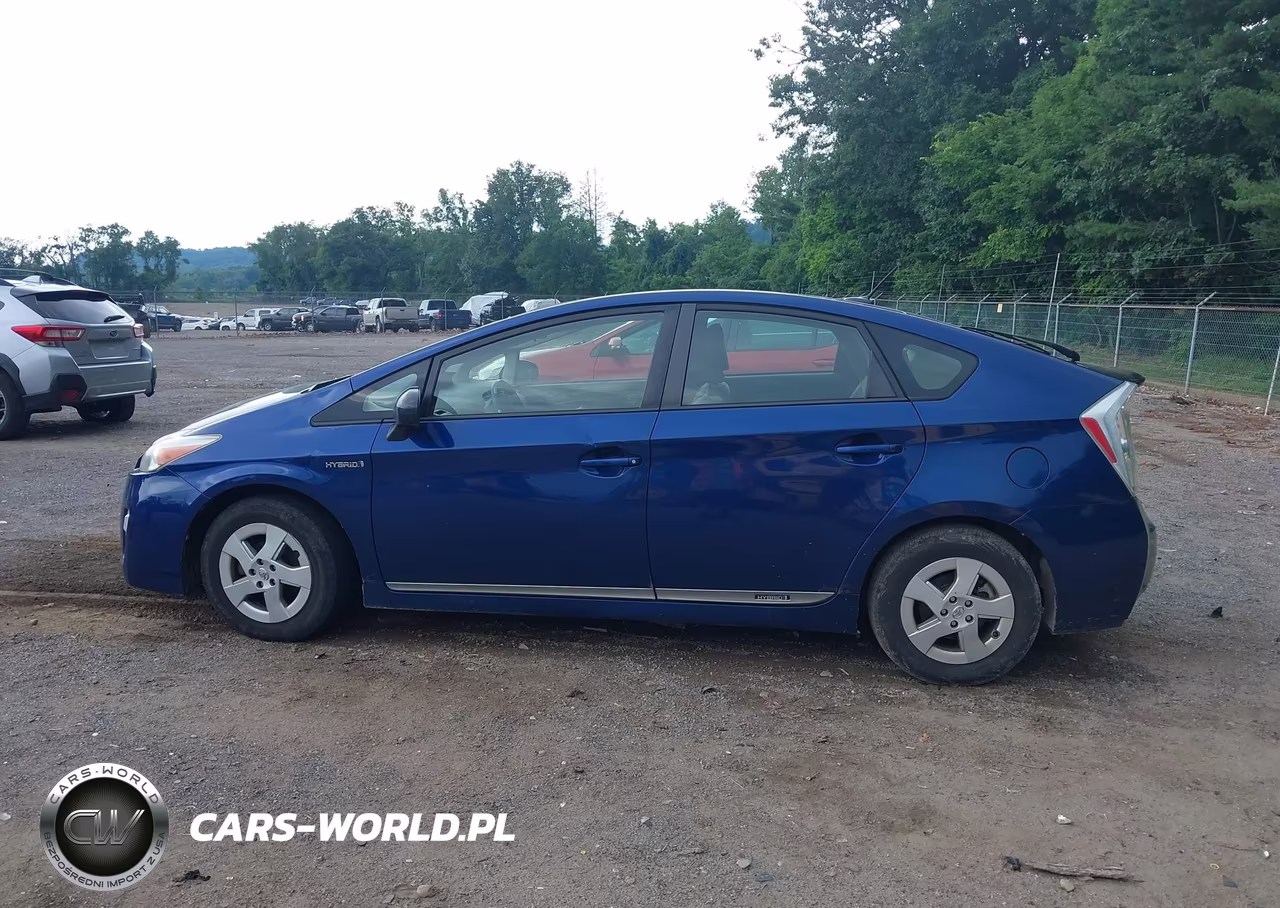 2011 Toyota Prius Three VIN:JTDKN3DU0B5368628 - 14