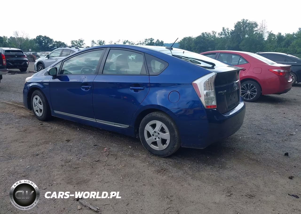 2011 Toyota Prius Three VIN:JTDKN3DU0B5368628 - 3
