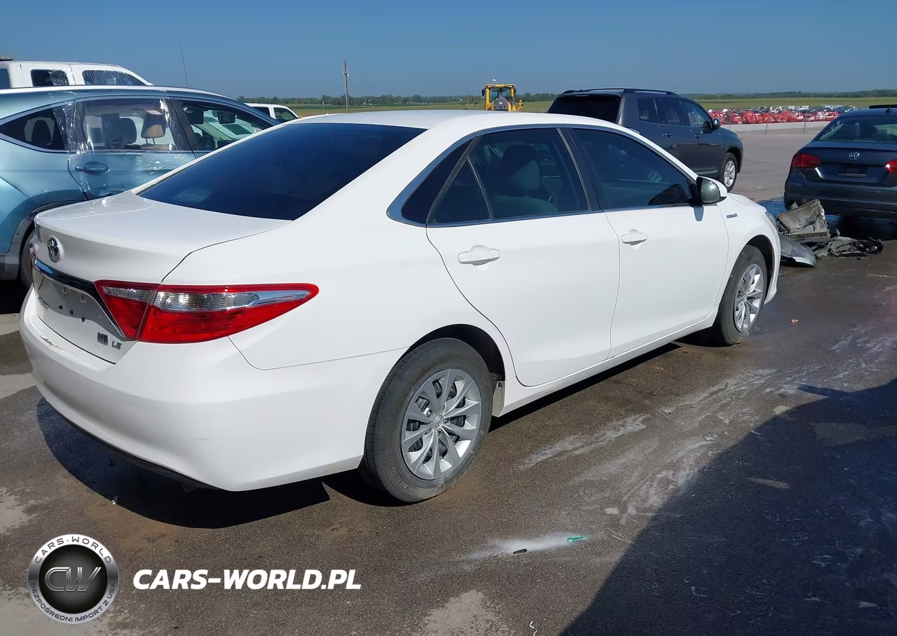 2015 Toyota Camry Hybrid Le VIN:4T1BD1FK1FU168075 - 4