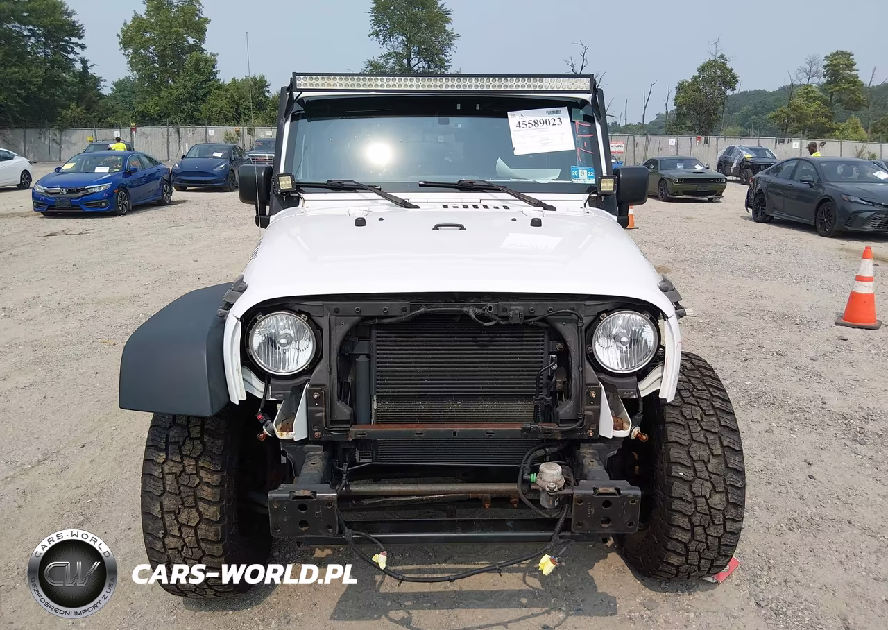 2015 Jeep Wrangler Willys Wheeler VIN:1C4GJWAG9FL757478 - 13