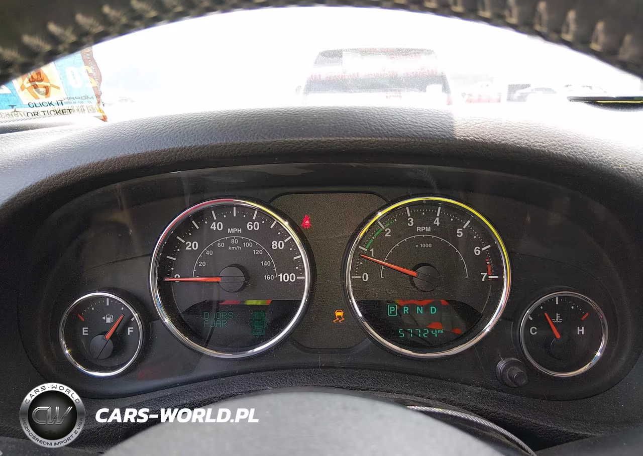 2015 Jeep Wrangler Willys Wheeler VIN:1C4GJWAG9FL757478 - 7