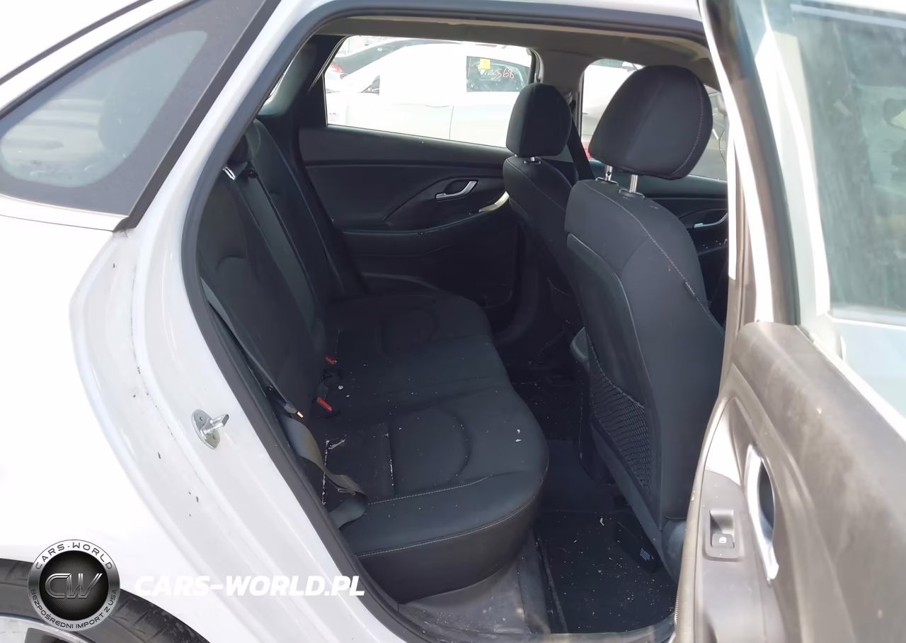2018 Hyundai Elantra Gt VIN:KMHH35LE2JU016916 - 8