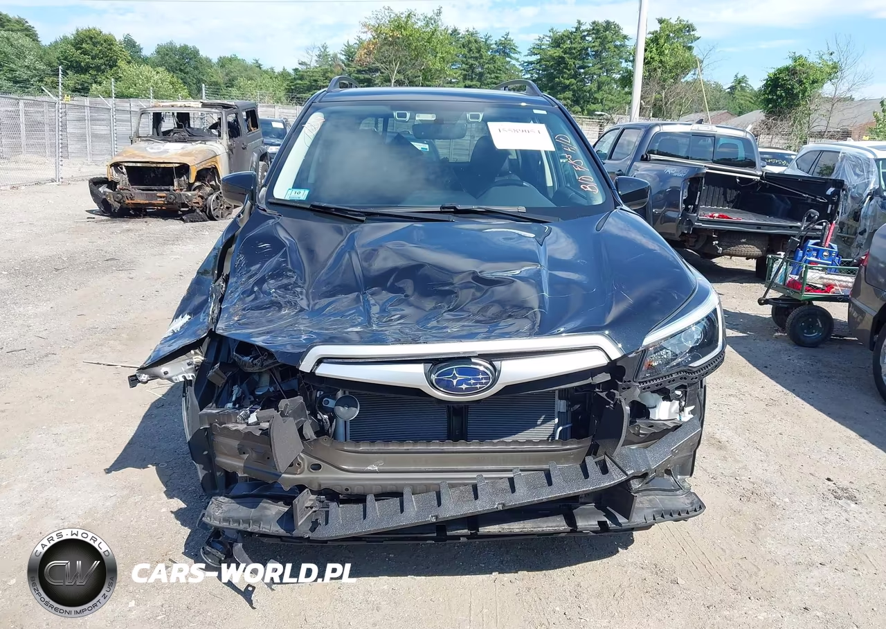 2021 Subaru Forester Premium VIN:JF2SKAFC5MH530077 - 13